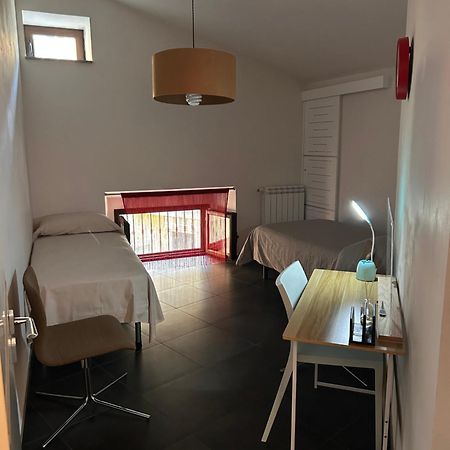 Elegante Appartamento Privato In Palazzo Storico Del XVIII - Pieno Centro Nicosia Kültér fotó
