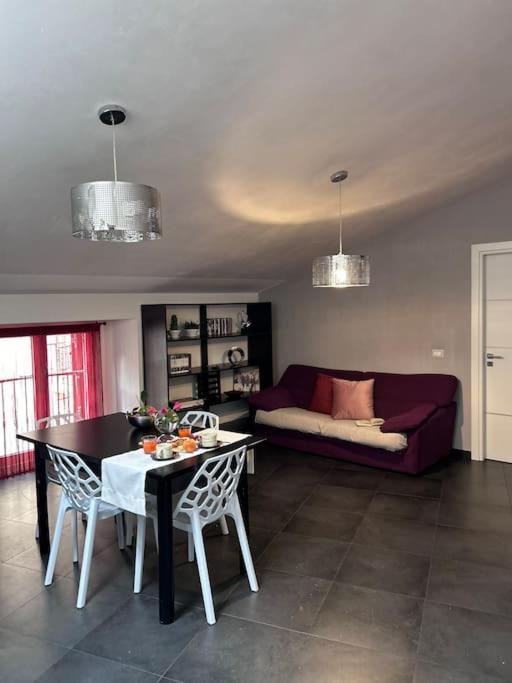 Elegante Appartamento Privato In Palazzo Storico Del XVIII - Pieno Centro Nicosia Kültér fotó