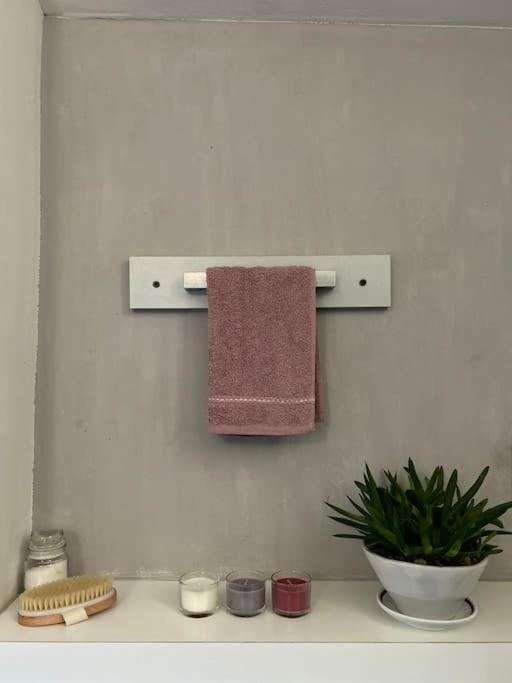 Elegante Appartamento Privato In Palazzo Storico Del XVIII - Pieno Centro Nicosia Kültér fotó