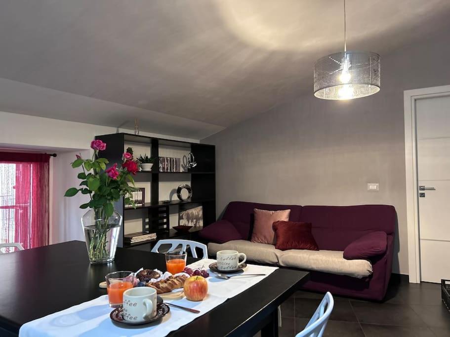 Elegante Appartamento Privato In Palazzo Storico Del XVIII - Pieno Centro Nicosia Kültér fotó