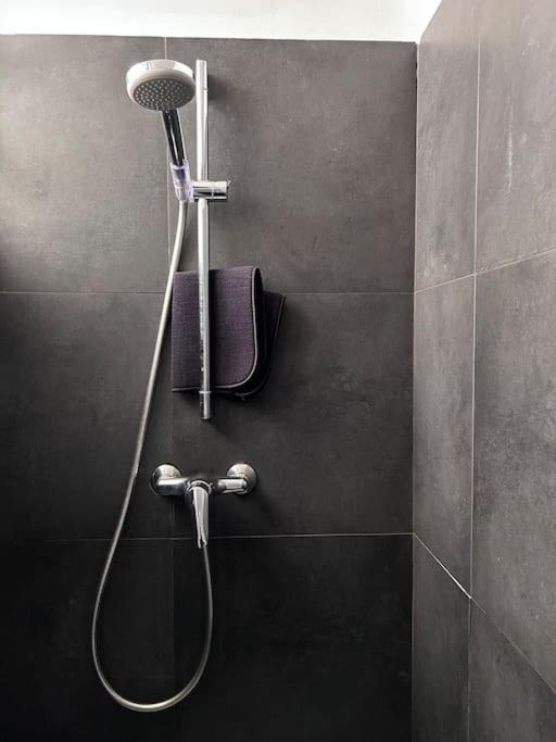 Elegante Appartamento Privato In Palazzo Storico Del XVIII - Pieno Centro Nicosia Kültér fotó
