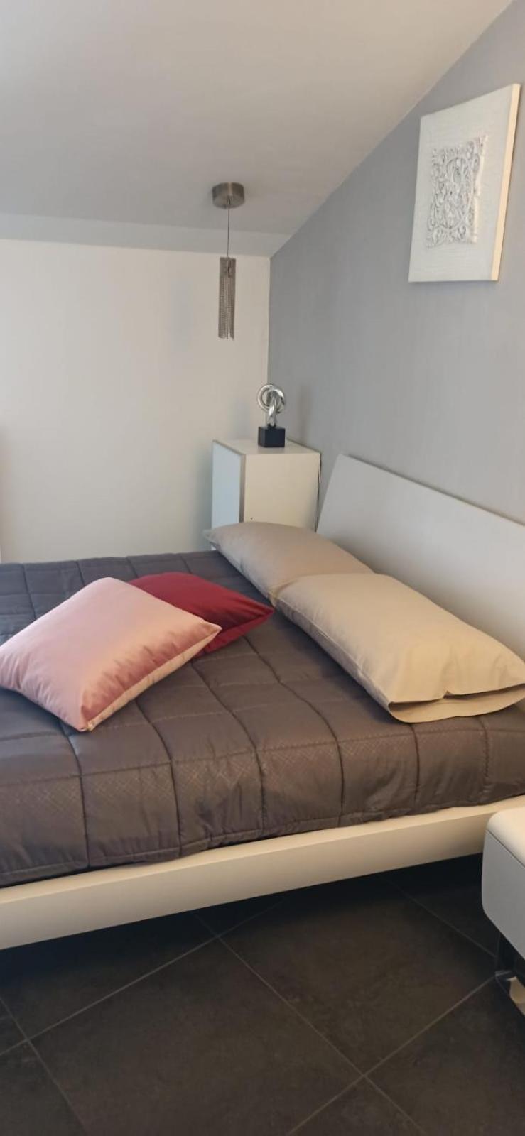 Elegante Appartamento Privato In Palazzo Storico Del XVIII - Pieno Centro Nicosia Kültér fotó
